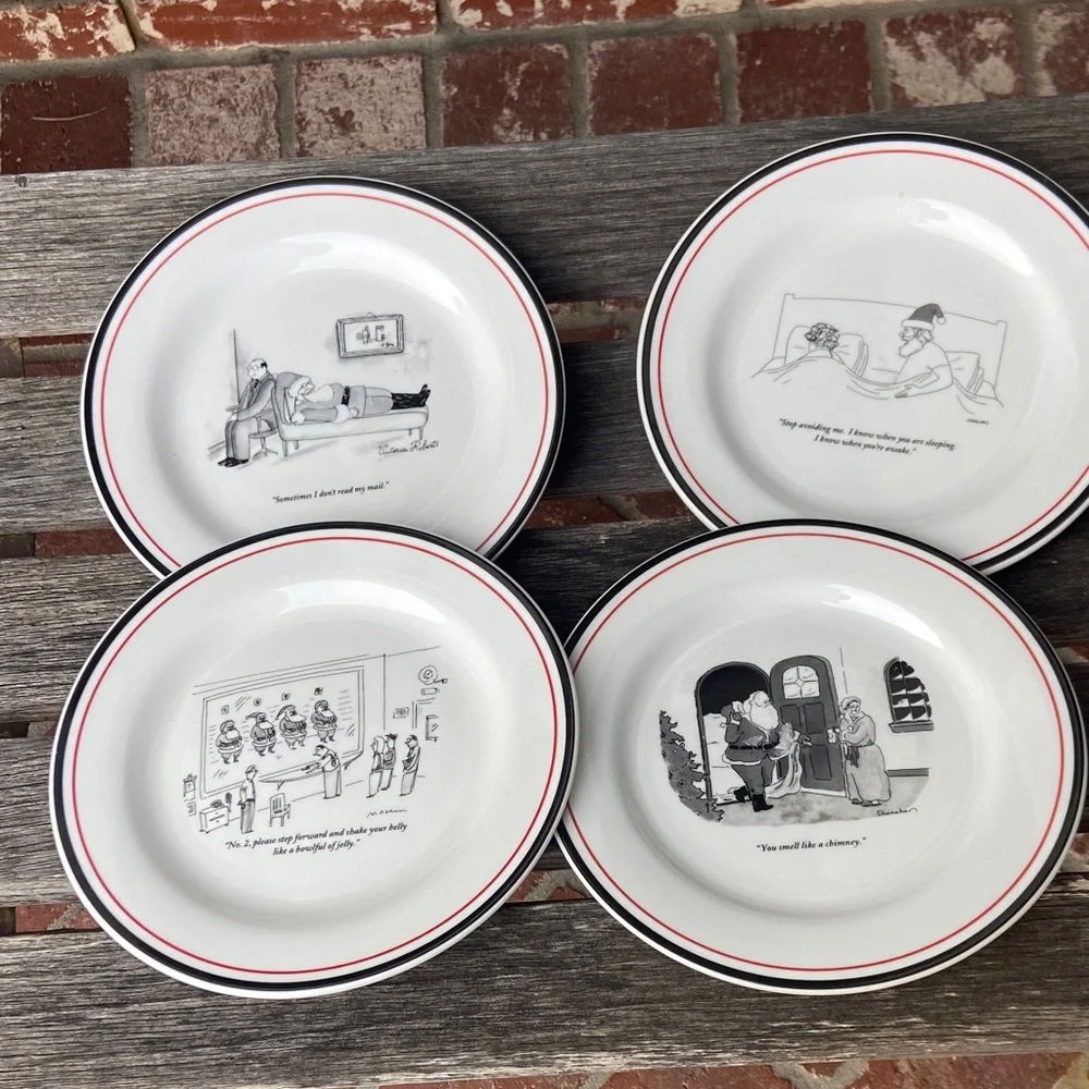 2001 Restoration Hardware New Yorker Santa Cartoon Plates Set (4)